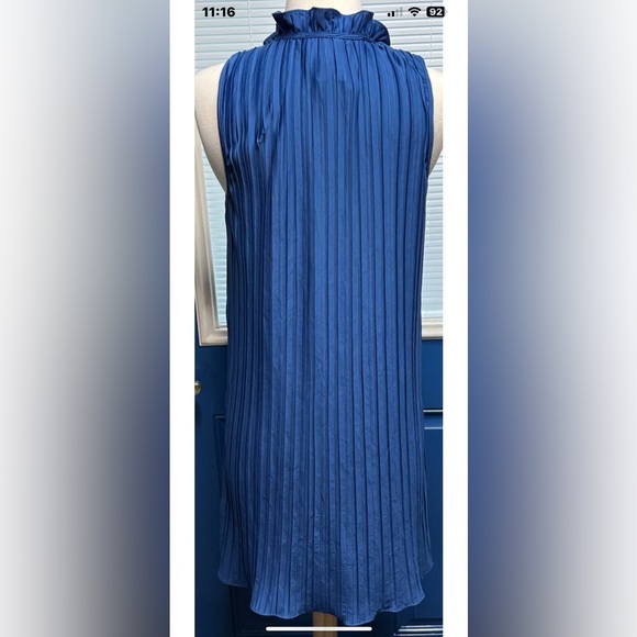 DKNY Womens Ruffled Tie Neck Pleated Shift Dress in Navy Size 8 New with tag. - Picture 5 of 10